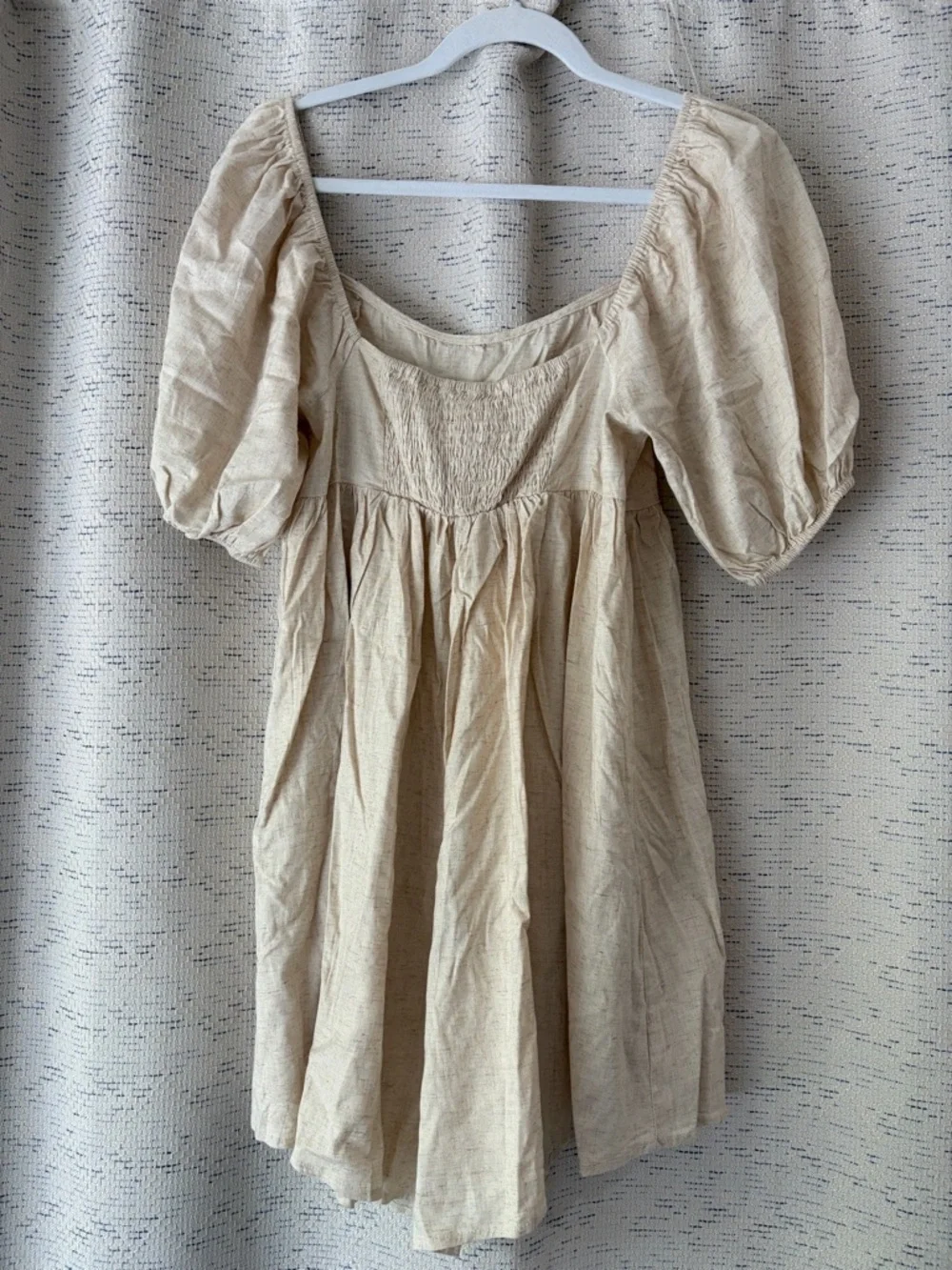 By Together Beige Puff-Sleeve Linen Romper NWT - Picture 3 of 8